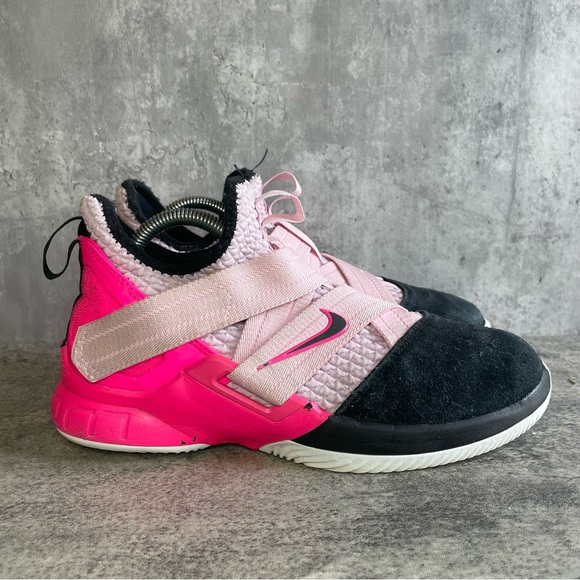 Nike Shoes - Nike Lebron Soldier XII Basketball Sneakers Womens sz 8